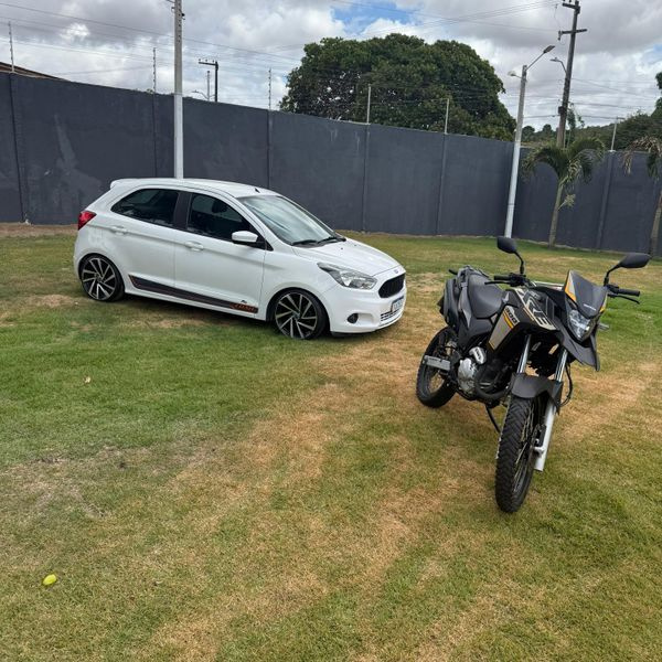 FORD KA SEL. 2015 + HONDA XRE 300 ABS 2023